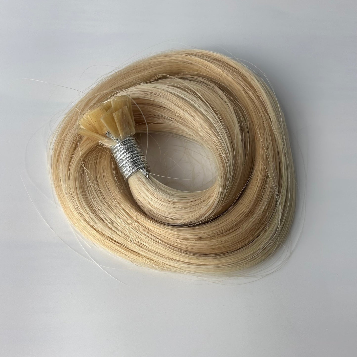 K-Tip 18" 25g Professional Hair Extensions - #80/18 Pearl Blonde - SALE 40% OFF - FINAL SALE