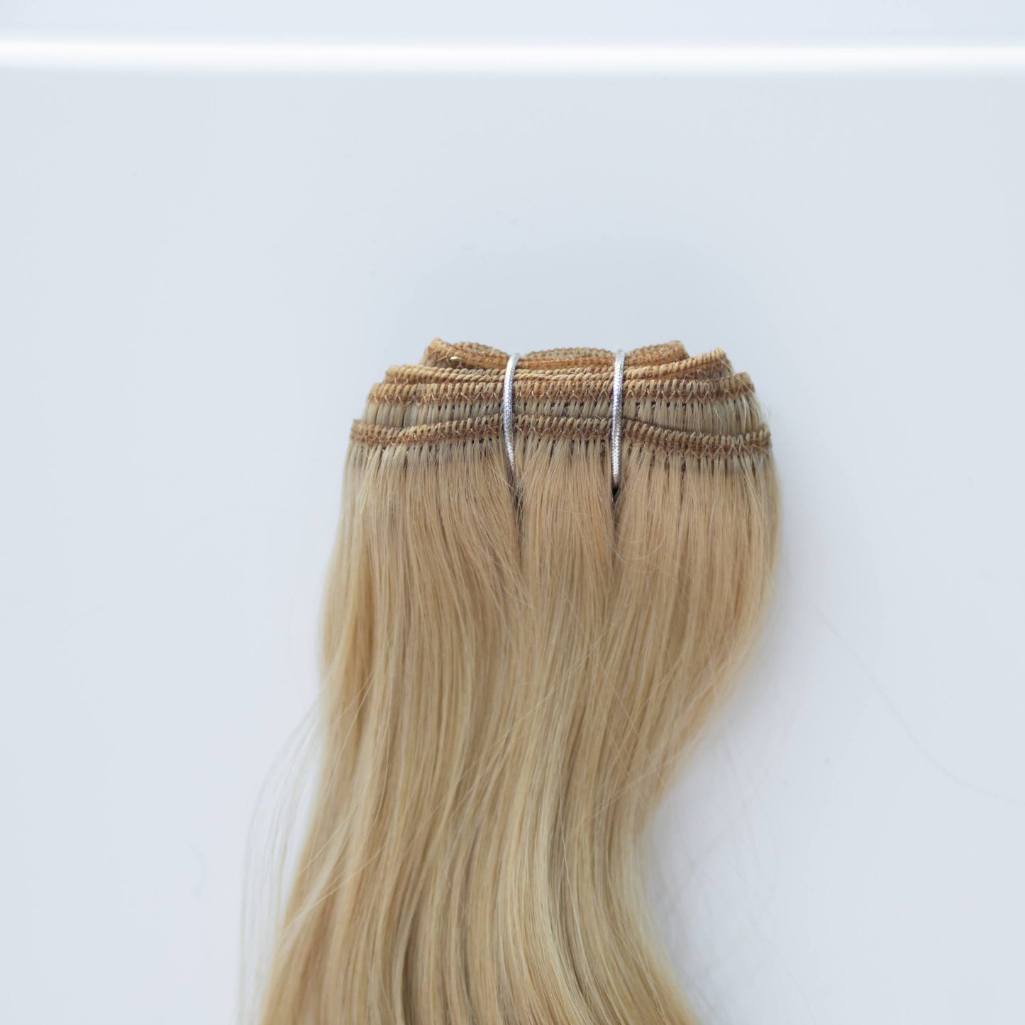 Machine-Tied Weft 22" 160g Single Donor Virgin - #22 Southern Belle Blonde (aka Light Ash Blonde)
