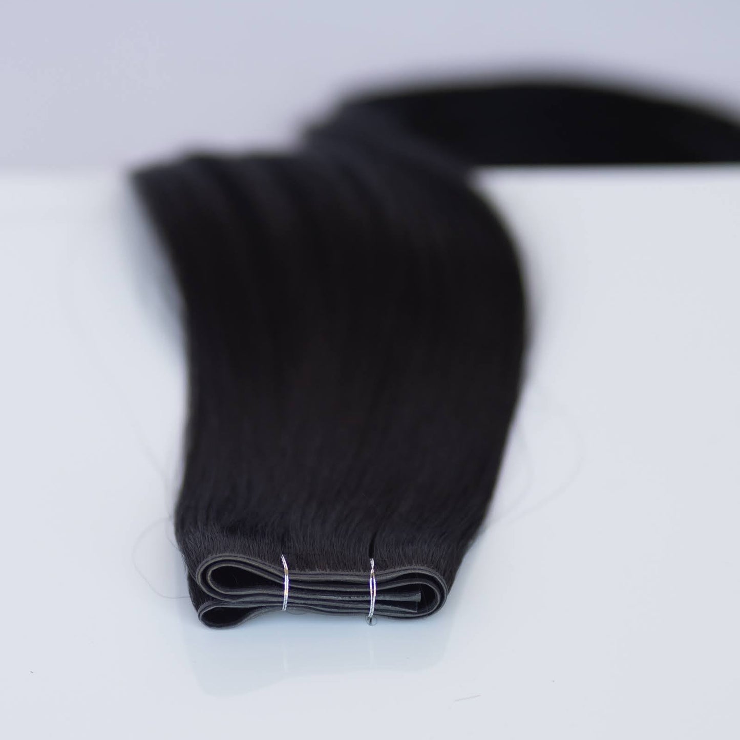 Butterfly Weft 20" 60g Pro Blend - #1 Noir (aka Jet Black)