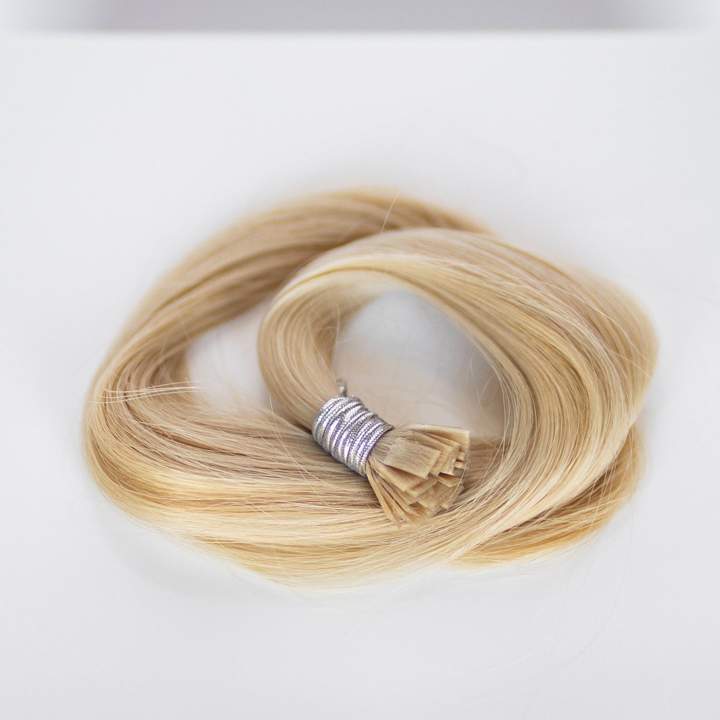 K-Tip 18" 25g Professional Hair Extensions - #16 Paris Blonde (aka Vanilla Blonde)