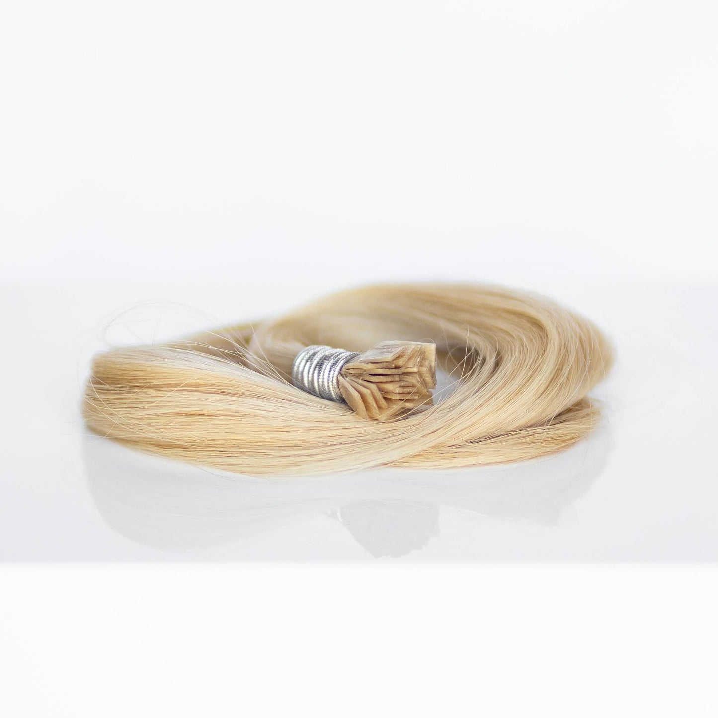 K-Tip 22" 25g Professional Hair Extensions - #16 Paris Blonde (aka Vanilla Blonde)