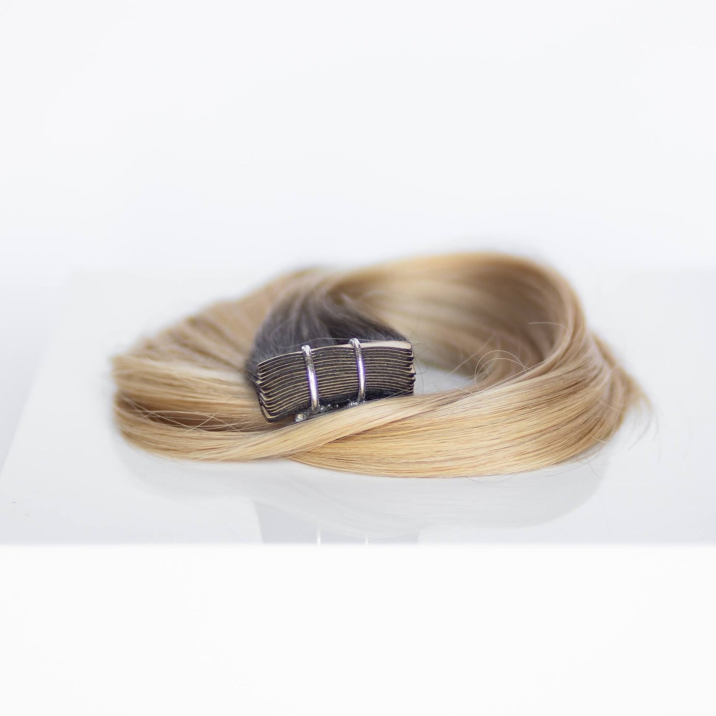 Tape-In 16" 50g Professional Hair Extensions - #T1CC/18 Lived in Rooted Blonde