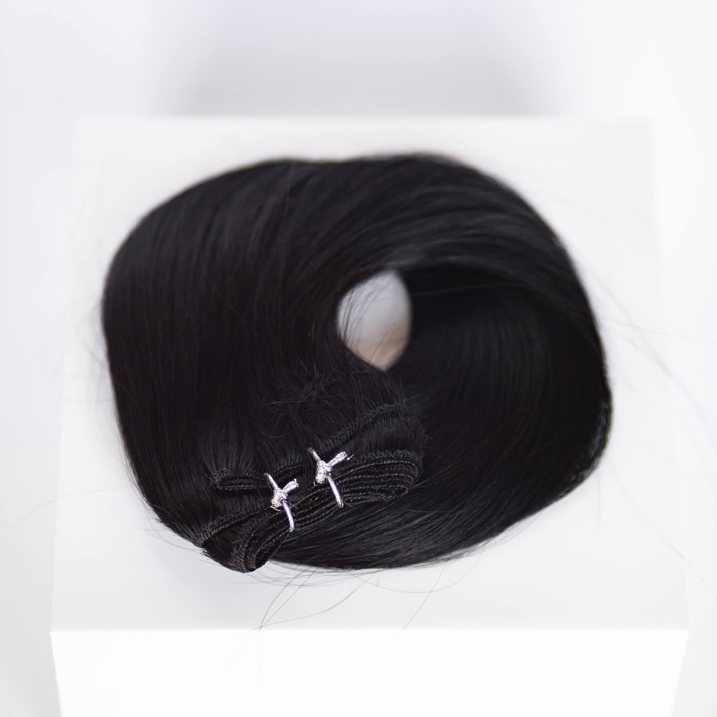 Machine-Tied Weft 24" 170g Single Donor Virgin - #1 Noir (aka Jet Black)