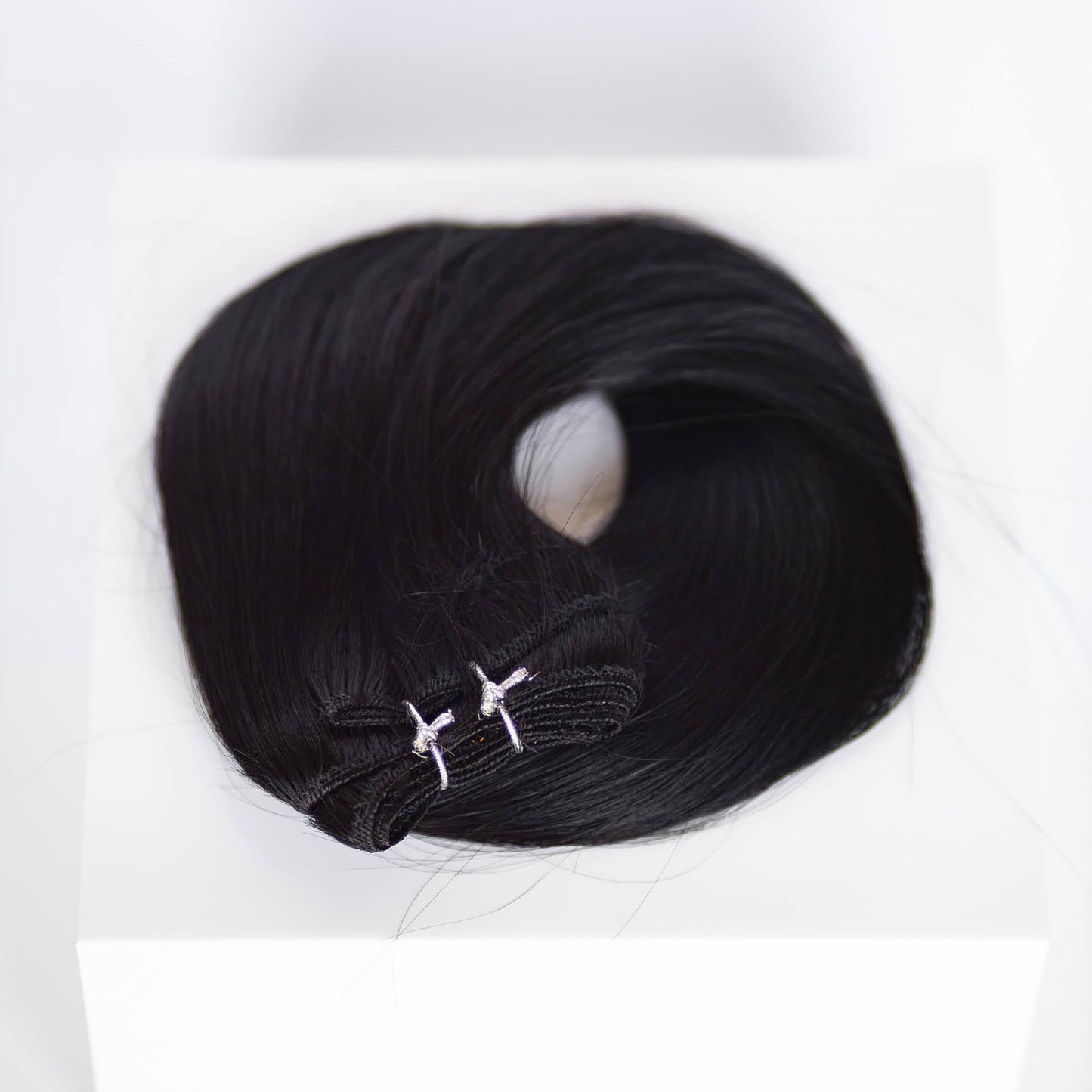 Machine-Tied Weft 18" 130g Professional Hair Extensions - #1 Noir (aka Jet Black)