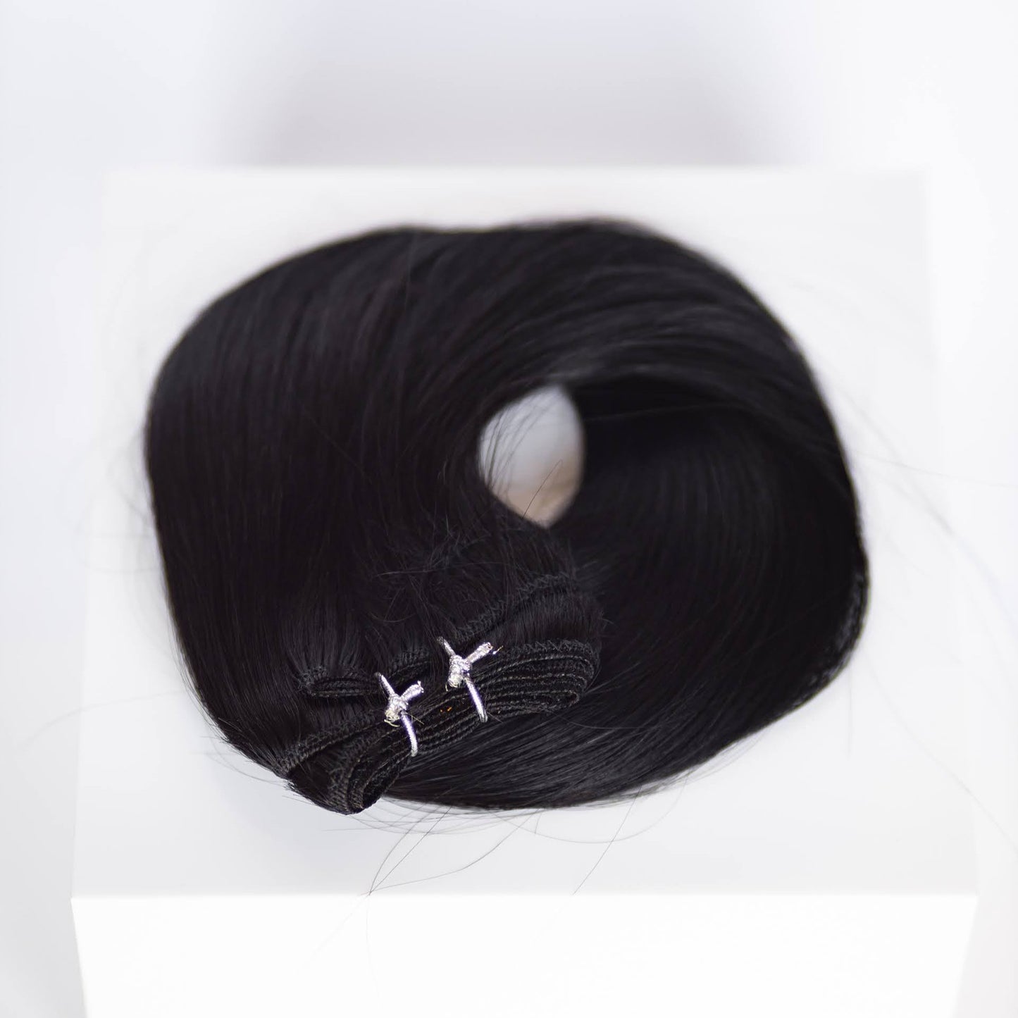 Machine-Tied Weft 20" 145g Single Donor Virgin - #1 Noir (aka Jet Black)