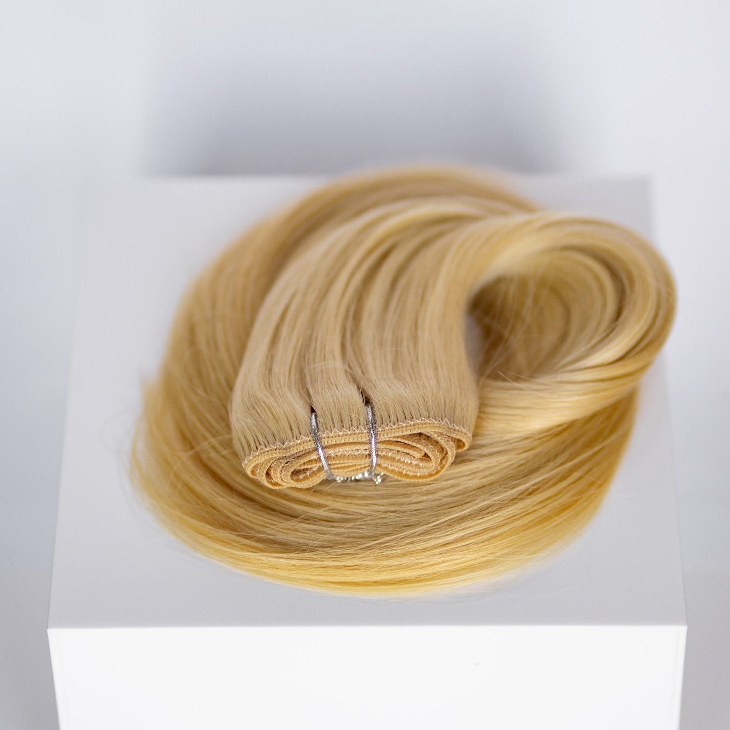 Machine-Tied Weft 16" 120g Single Donor Virgin - #22 Southern Belle Blonde (aka Light Ash Blonde)