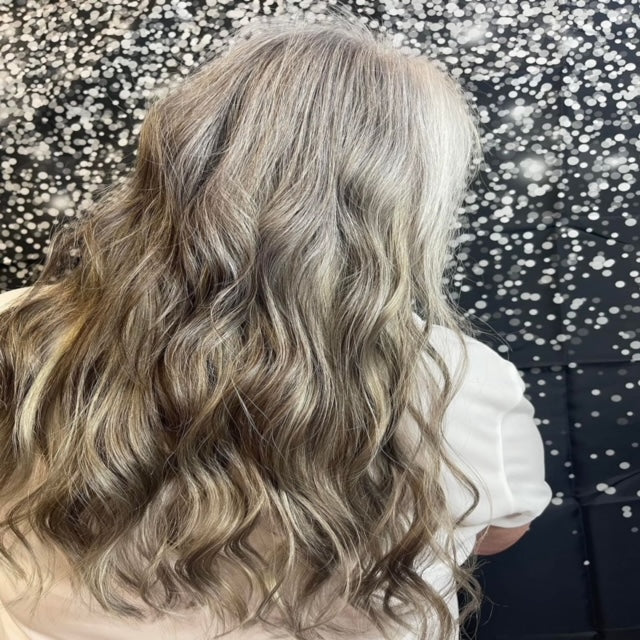 I-Tip 24" 25g Professional Hair Extensions - #66 Pinot Grigio (aka Icy Silver)