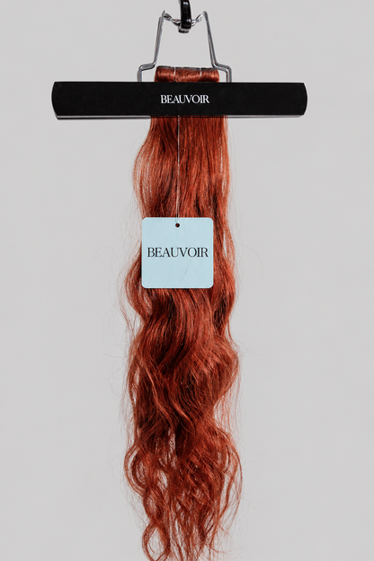Butterfly Wave Texture Weft 20" 60g - #550 Rouge