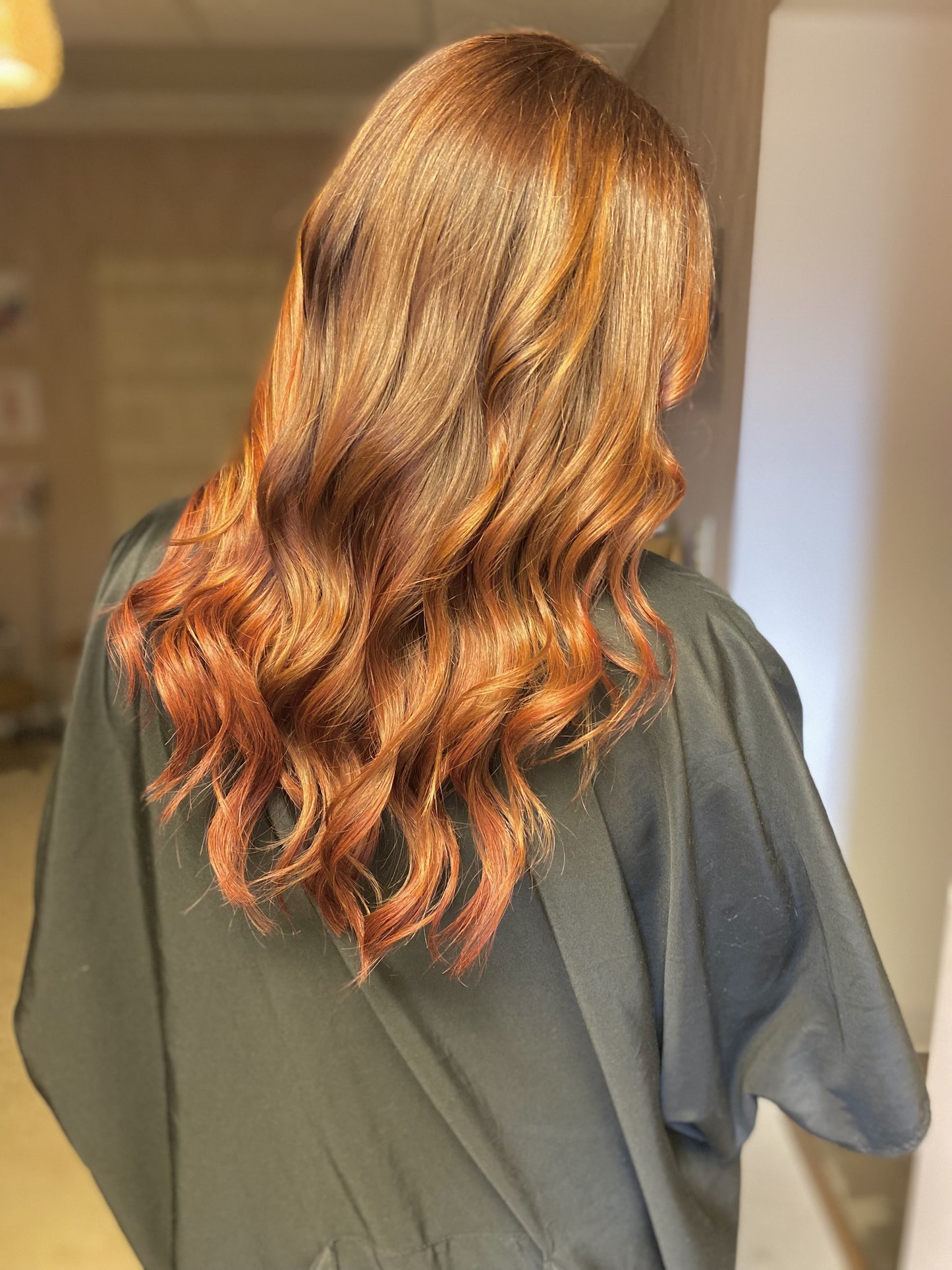 Tape-In 22" 50g Professional Hair Extensions - #550 Rouge (aka Cinnamon Mocha)