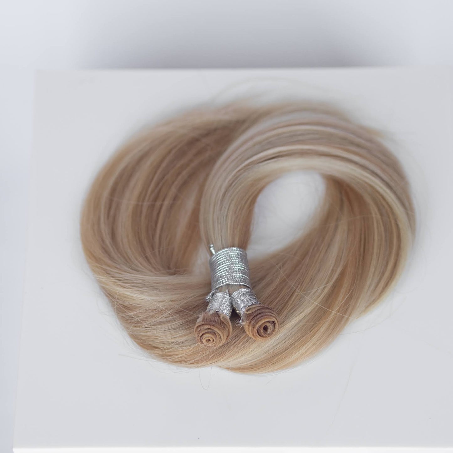 Genius (Micro) Weft 16" 60g Professional Hair Extensions - #10/16/60 J’Adore Blonde Highlight (aka Sweet Blonde)