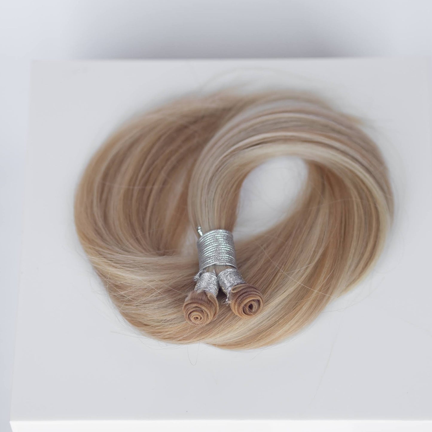 Genius (Micro) Weft 20" 80g Professional Hair Extensions - #10/16/60 J’Adore Blonde Highlight (aka Sweet Blonde)