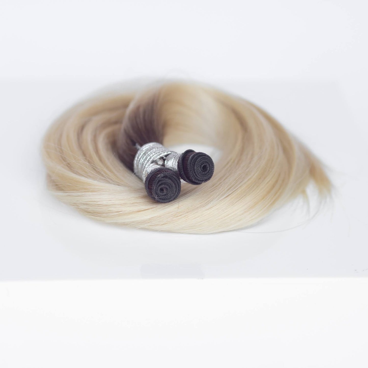 Genius (Micro) Weft 20" 80g Single Donor Virgin - #T3/60 Rooted Walnut Brown/Ash Blonde