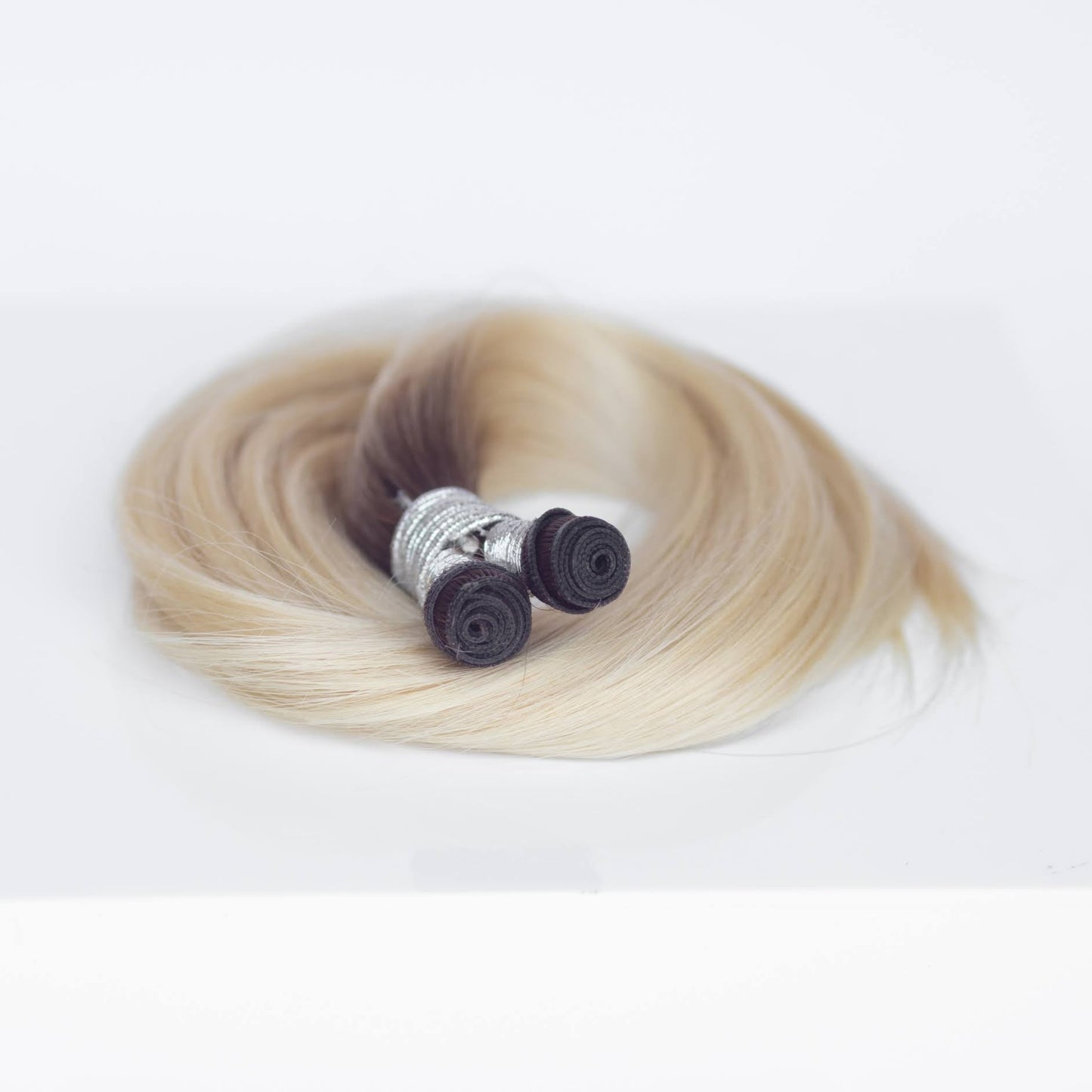 Genius (Micro) Weft 16" 60g Single Donor Virgin - #T3/60 Cocoa Rooted Blonde (aka Rooted Walnut Brown/Ash Blonde)