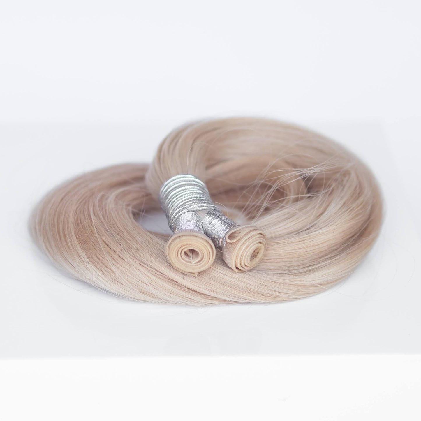 Genius (Micro) Weft 18" 68g Single Donor Virgin - #19 French Blonde (aka Desert Blonde)