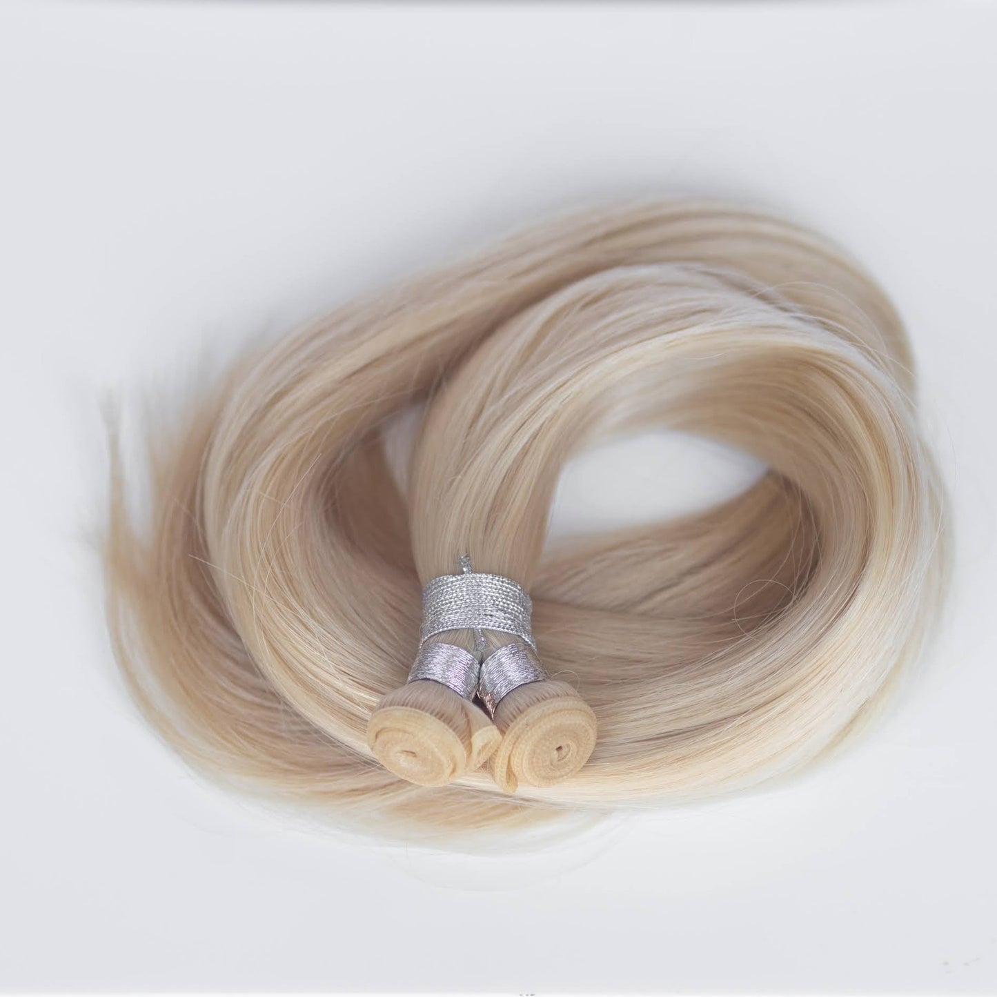 Genius (Micro) Weft 22" 88g Single Donor Virgin - #22 Southern Belle Blonde (aka Light Ash Blonde)