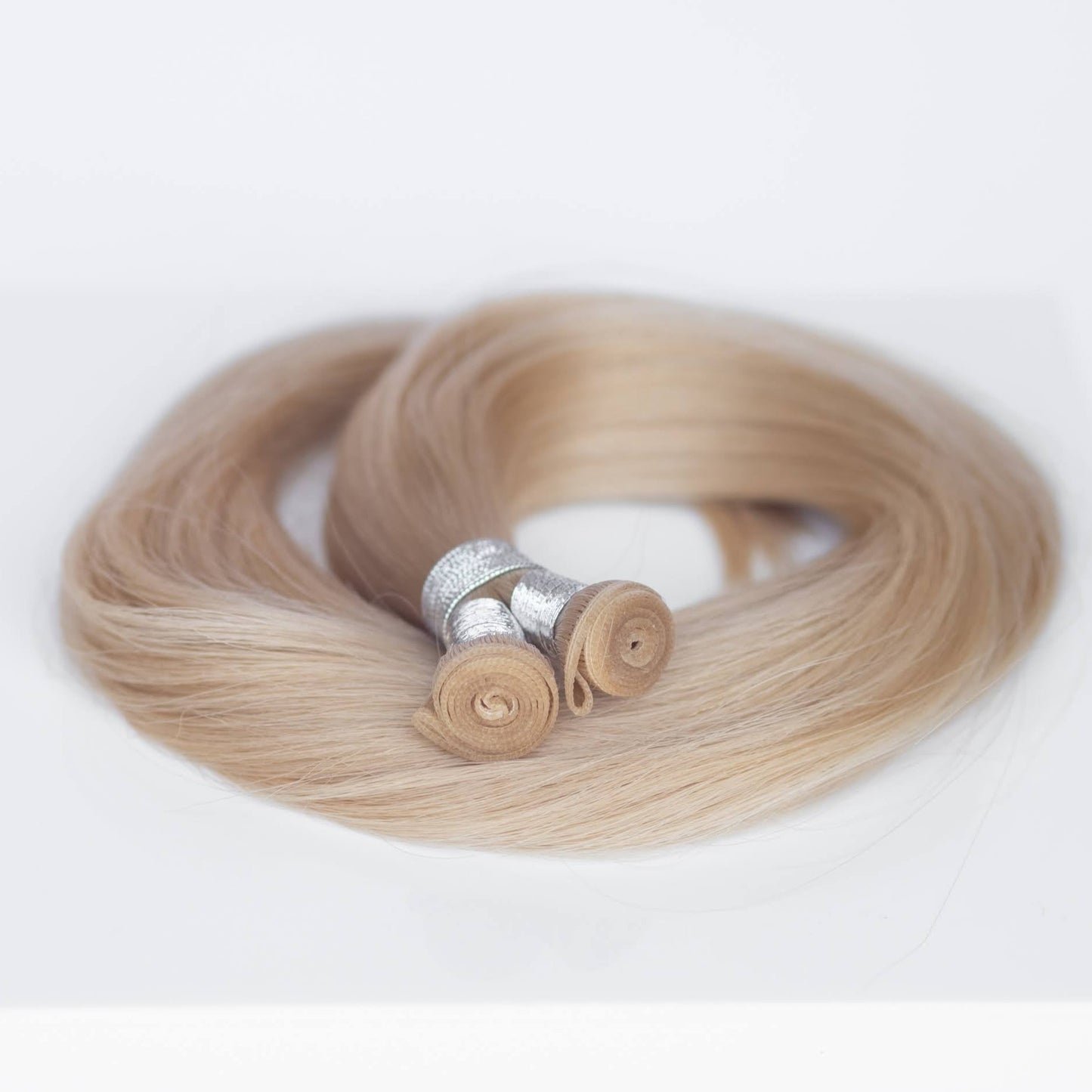 Genius (Micro) Weft 18" 68g Single Donor Virgin - #17 Chardonay Blonde (aka Dirty Ash Blonde)