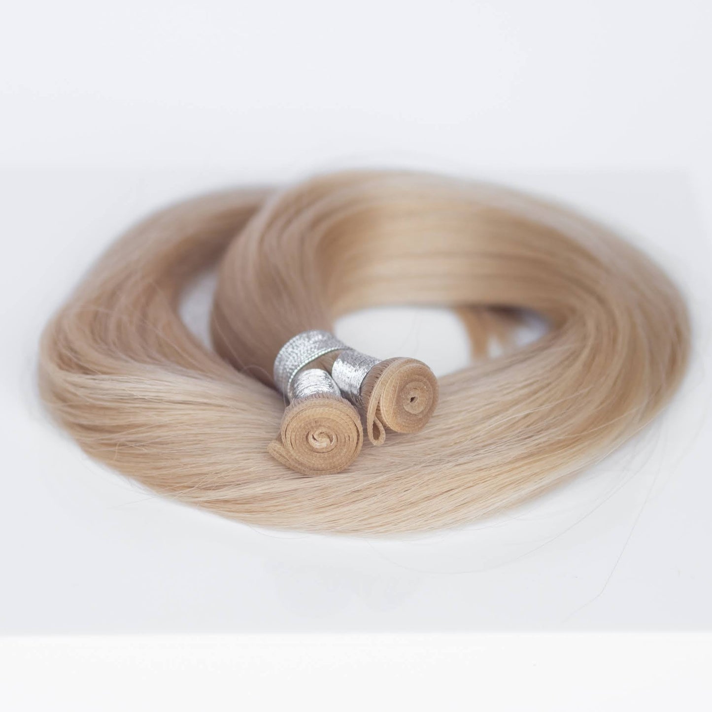 Genius (Micro) Weft 22" 88g Single Donor Virgin - #17 Chardonay Blonde (aka Dirty Ash Blonde)