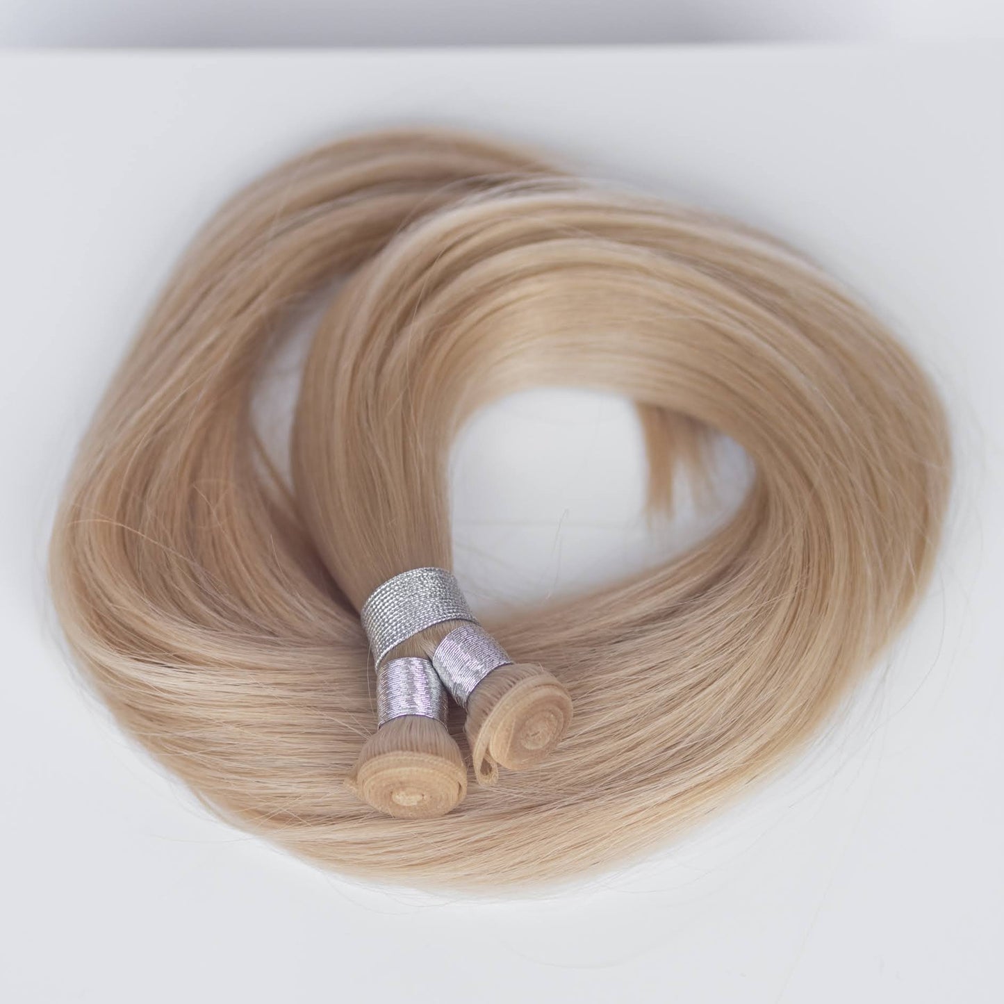 Genius (Micro) Weft 16" 60g Professional Hair Extensions - #17 Chardonay Blonde (aka Dirty Ash Blonde)