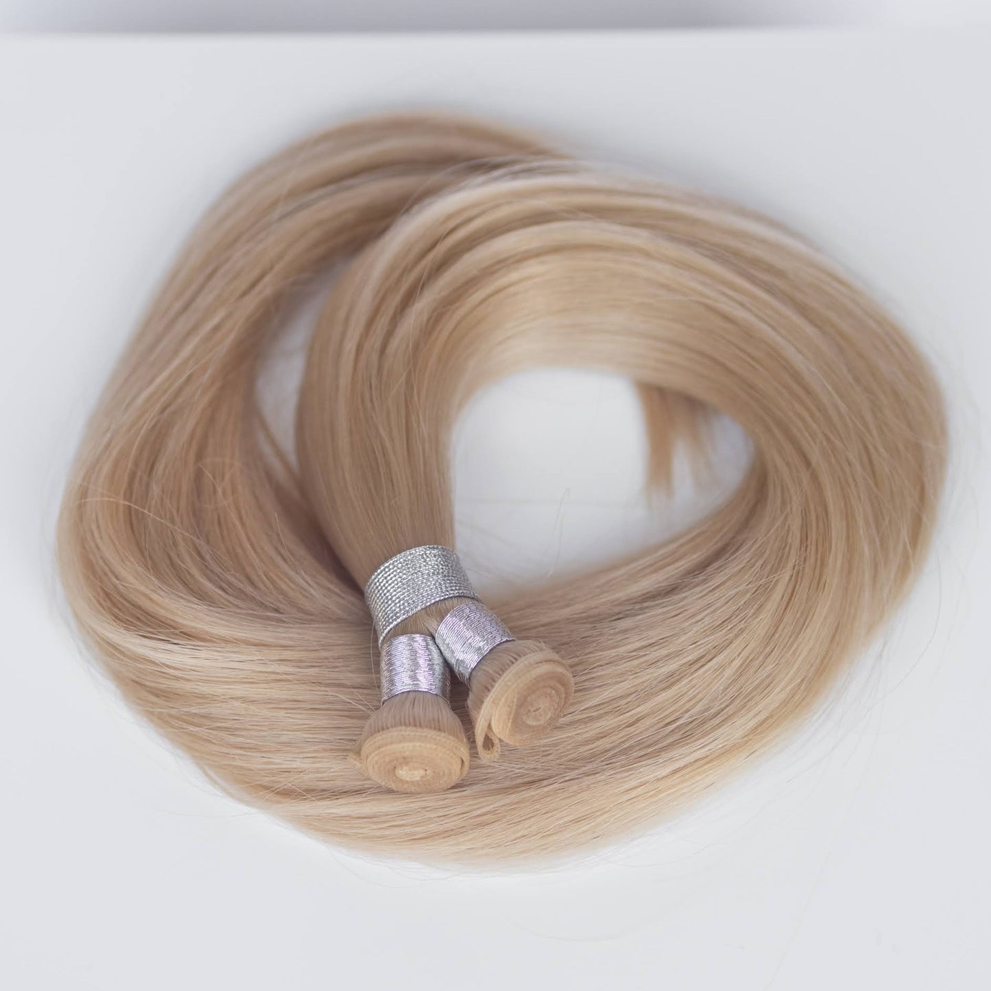 Genius (Micro) Weft 22" 88g Professional Hair Extensions - #17 Chardonay Blonde (aka Dirty Ash Blonde)