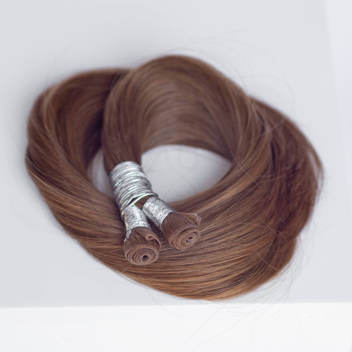 Genius (Micro) Weft 24" 94g Single Donor Virgin - #6 Cinnamon Brown (aka Chestnut Brown)