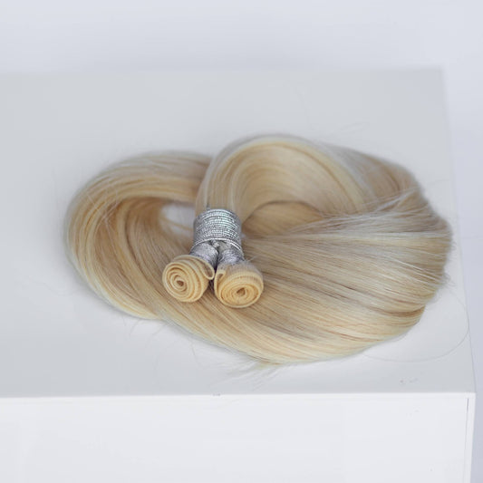 Genius (Micro) Weft 24" 94g Single Donor Virgin - #60 Classic Blonde (aka Ash Blonde)