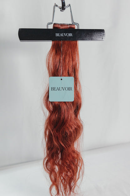 Butterfly Wave Texture Weft 20" 60g - #550 Rouge