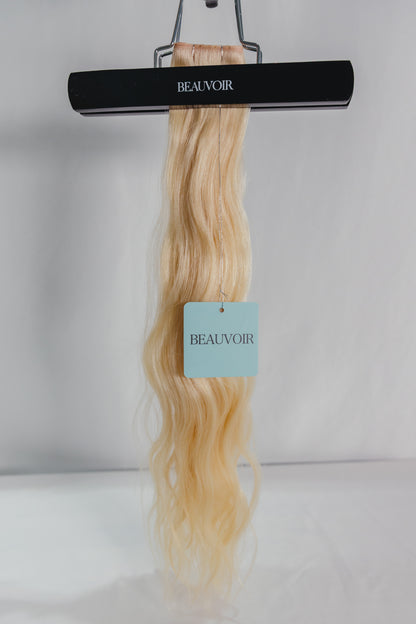 Butterfly Wave Texture Weft 20" 60g - #60 Classic Blonde