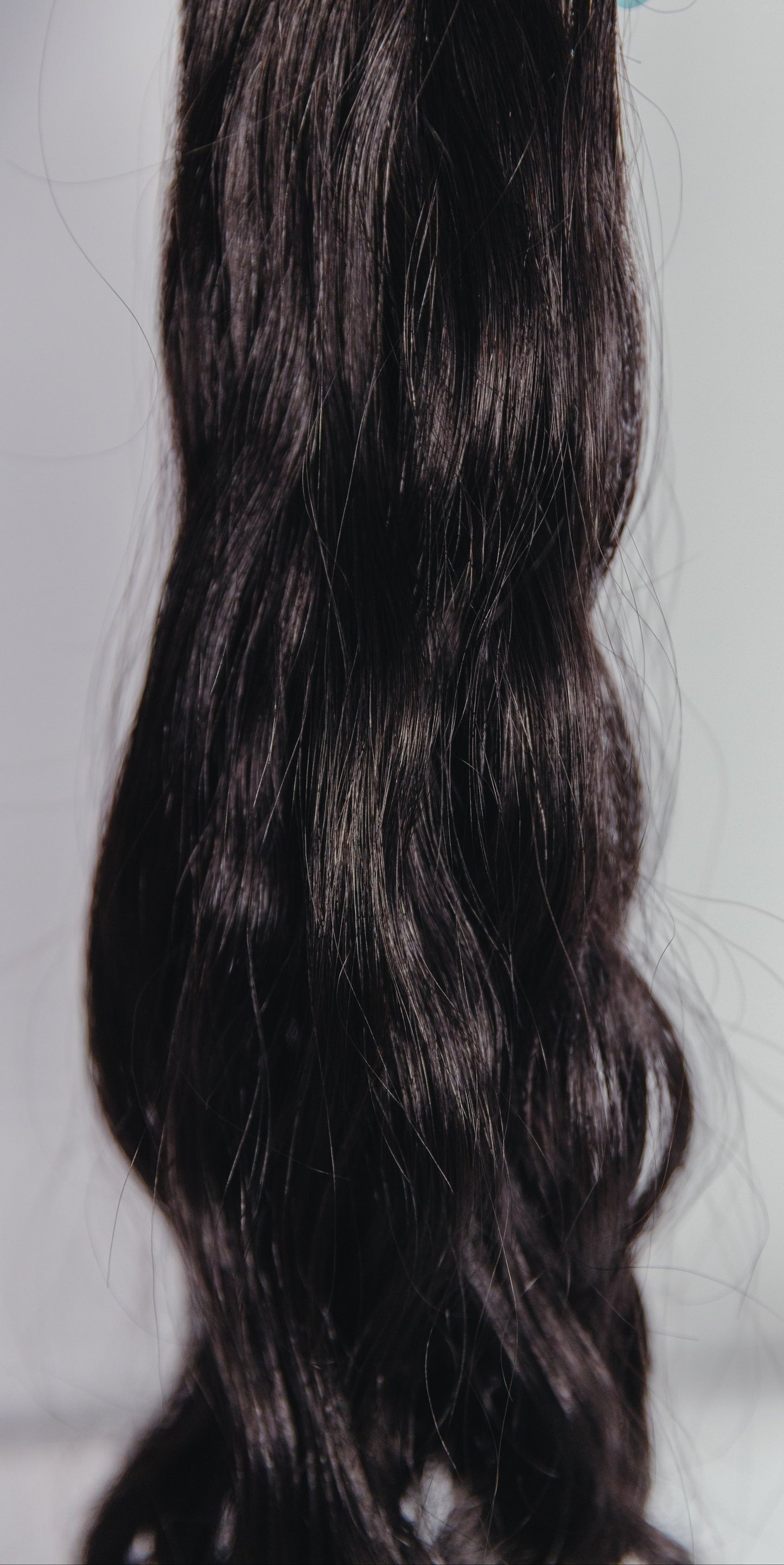 Butterfly Wave Texture Weft 20" 60g - #1B Midnight
