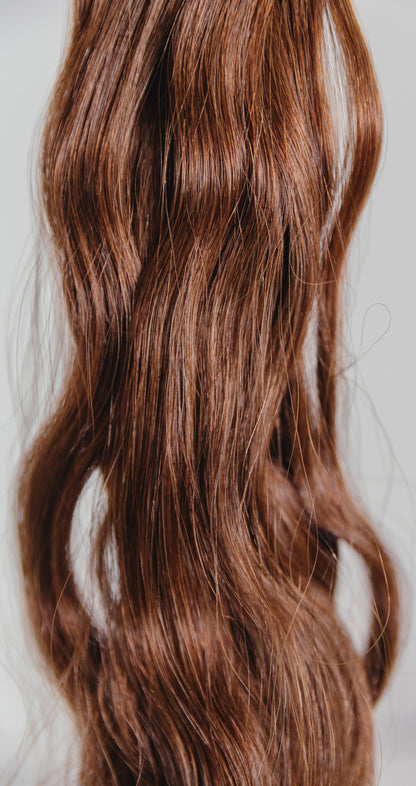 Butterfly Wave Texture Weft 24" 75g - #2 Dark Chocolate