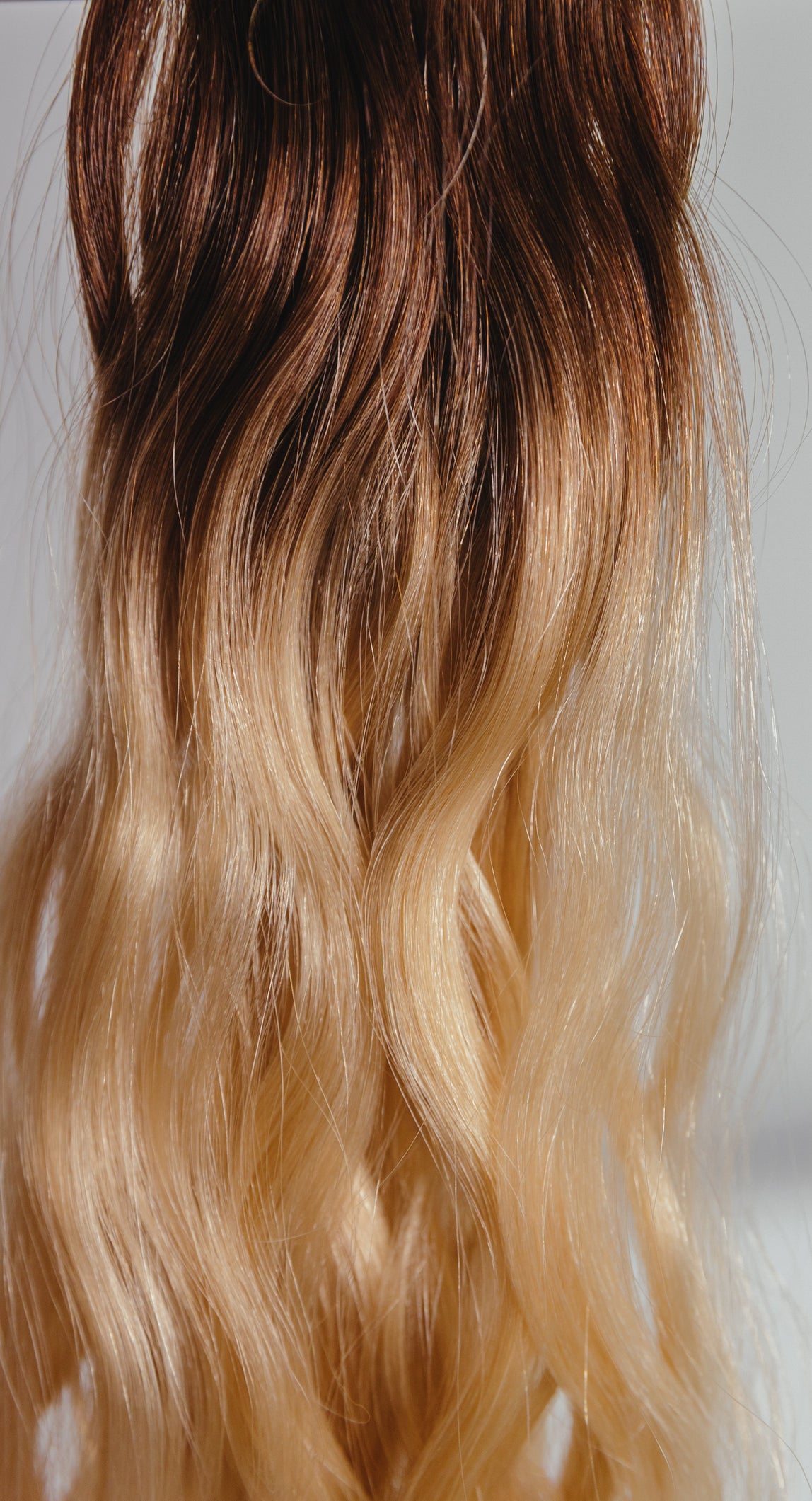 Butterfly Wave Texture Weft 24" 75g - #2/18 Café Noir Balayage