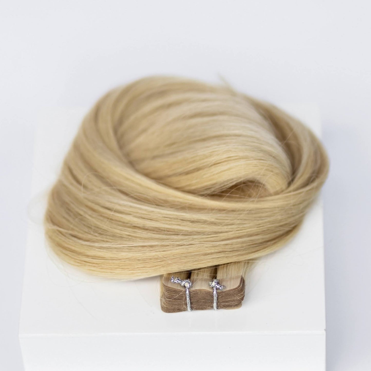 Tape-In 16" 50g Single Donor Virgin - #22 Southern Belle Blonde (aka Light Ash Blonde)