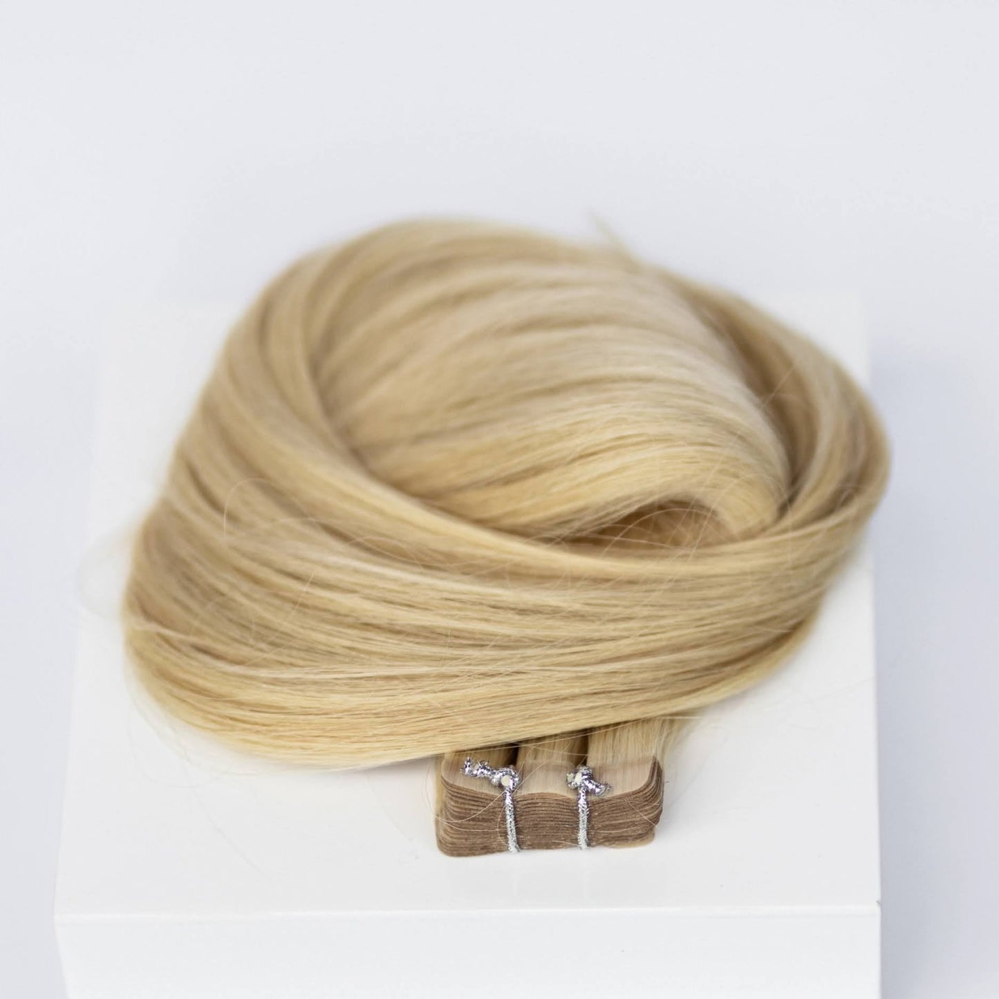 Tape-In 24" 55g Single Donor Virgin - #22 Southern Belle Blonde (aka Light Ash Blonde)