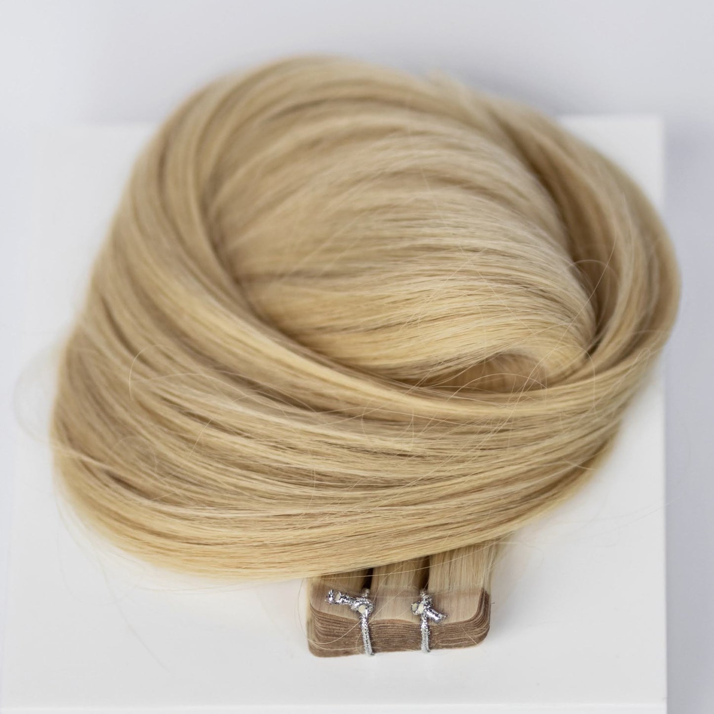 Tape-In 20" 50g Professional Hair Extensions - #22 Southern Belle Blonde (aka Light Ash Blonde)