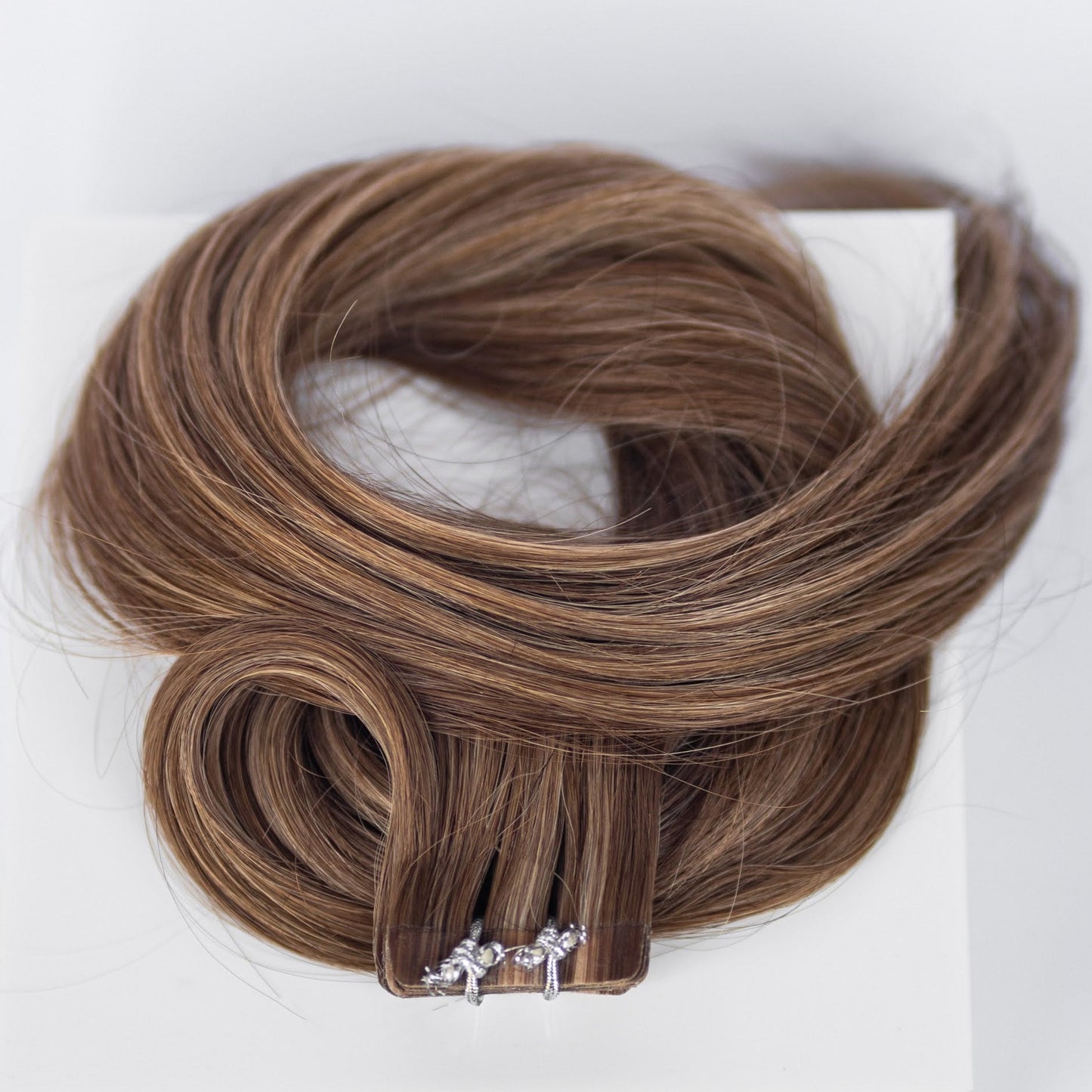 Tape-In 22" 50g Professional Hair Extensions - Chocolate Brown Highlight #4/#27