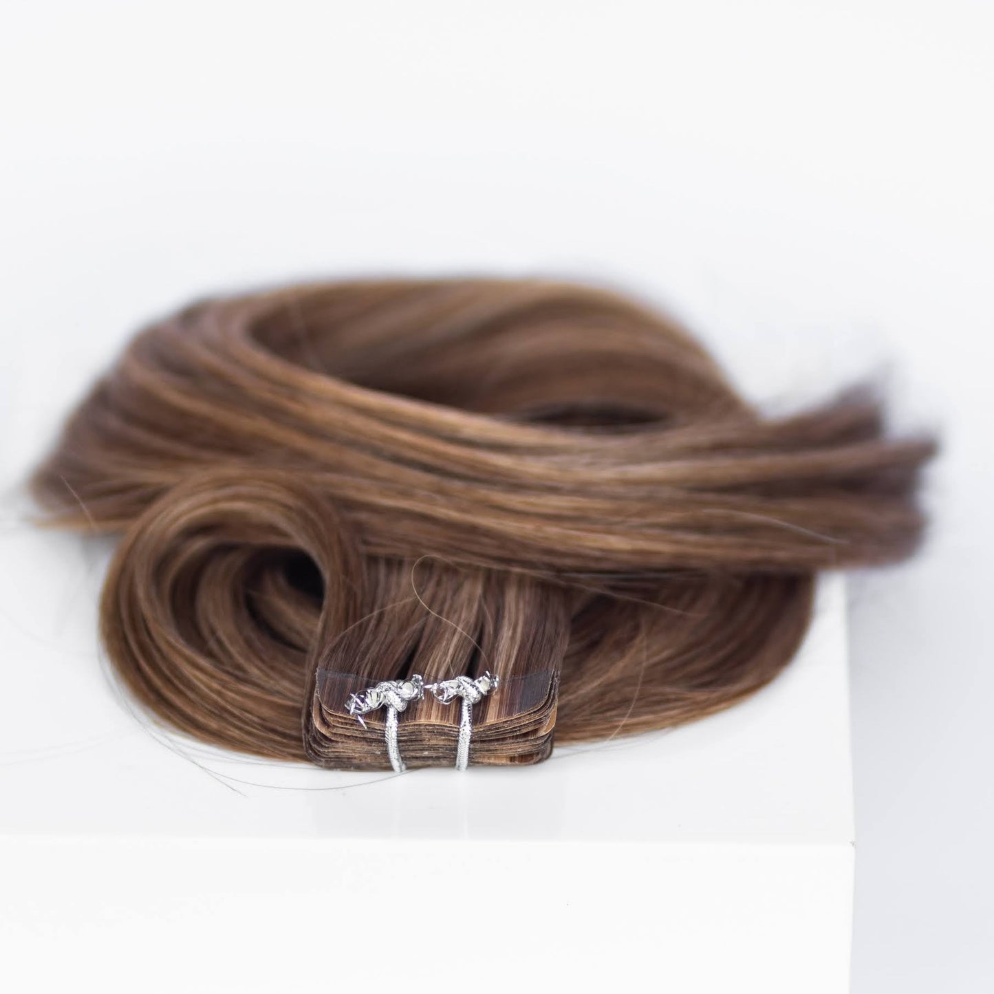 Tape-In 22" 50g Professional Hair Extensions - Chocolate Brown Highlight #4/#27