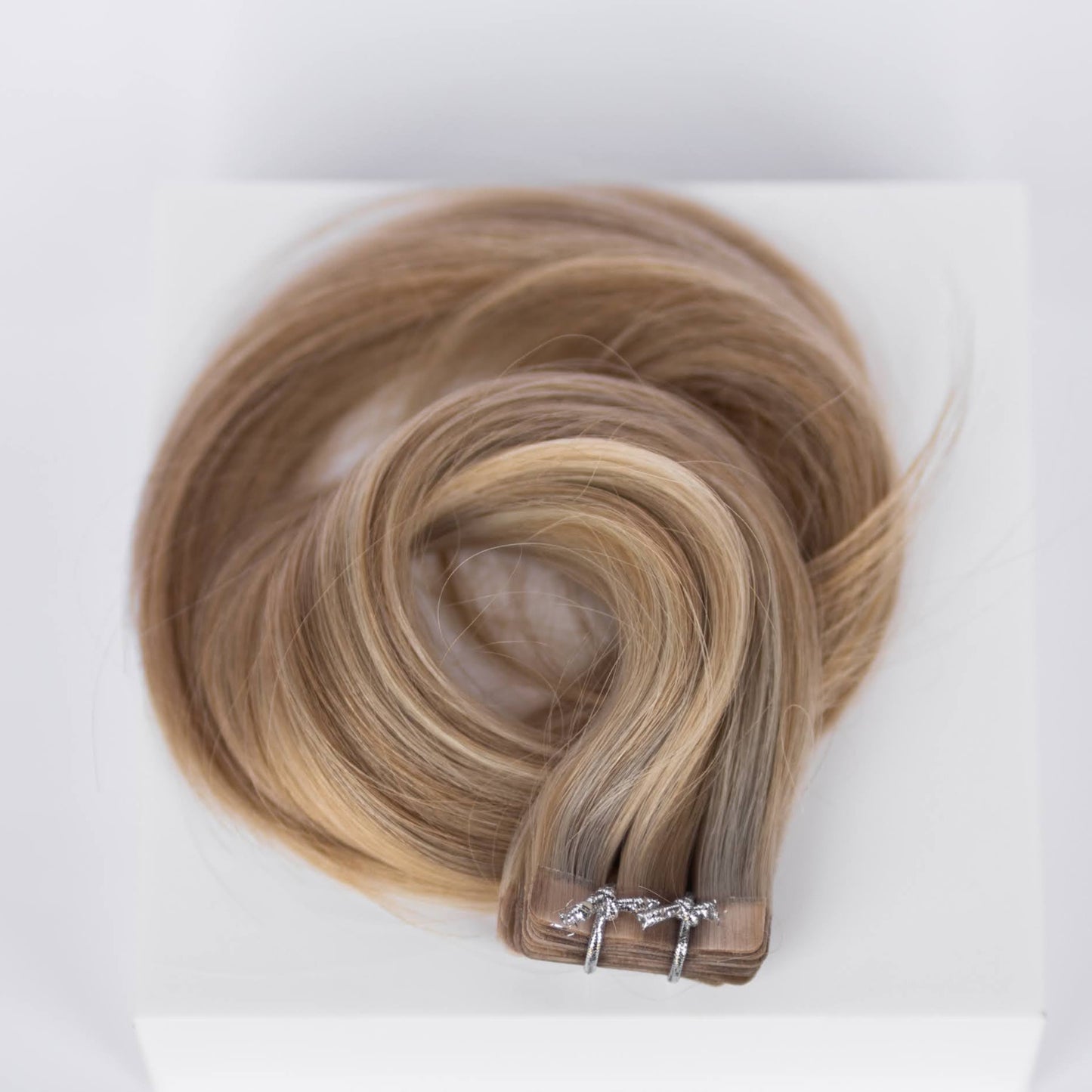 Tape-In 16" 50g Professional Hair Extensions - #80/18/46 Summer Blonde (aka Piano Key White Truffle)