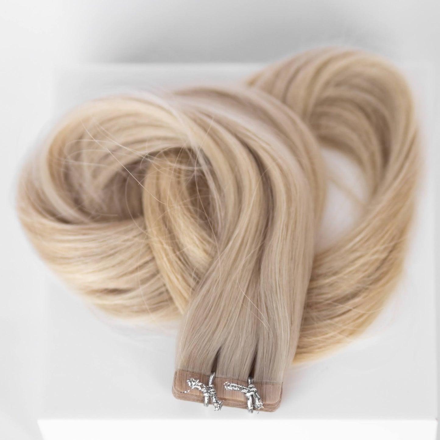 Tape-In 22" 50g Professional Hair Extensions - Platinum #80