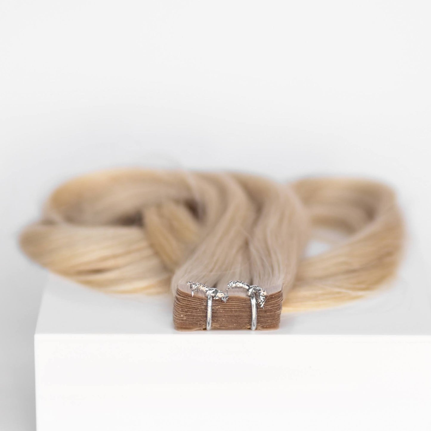 Tape-In 24" 55g Single Donor Virgin - #80 Hollywood Blonde (aka White Blonde)