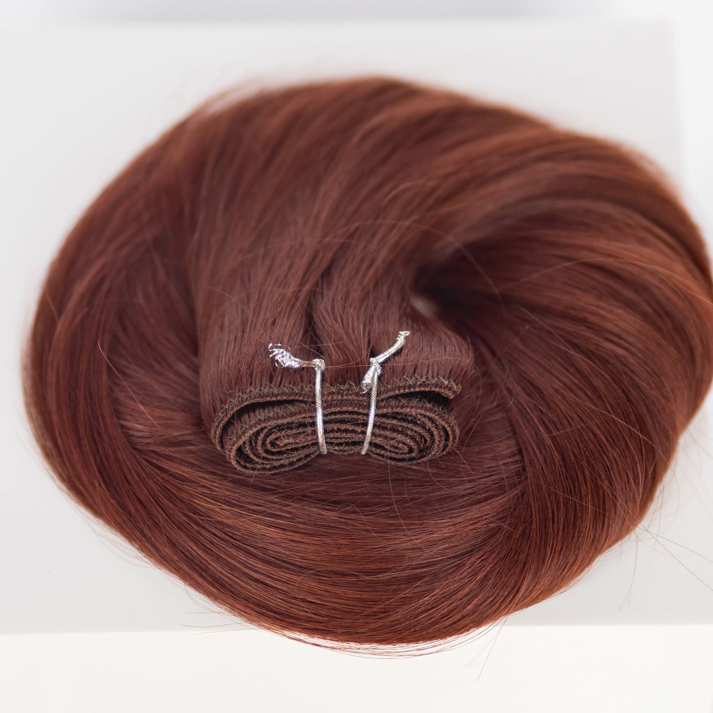 Machine-Tied Weft 28" 180g Single Donor Virgin - #550 Rouge (aka Cinnamon Mocha)