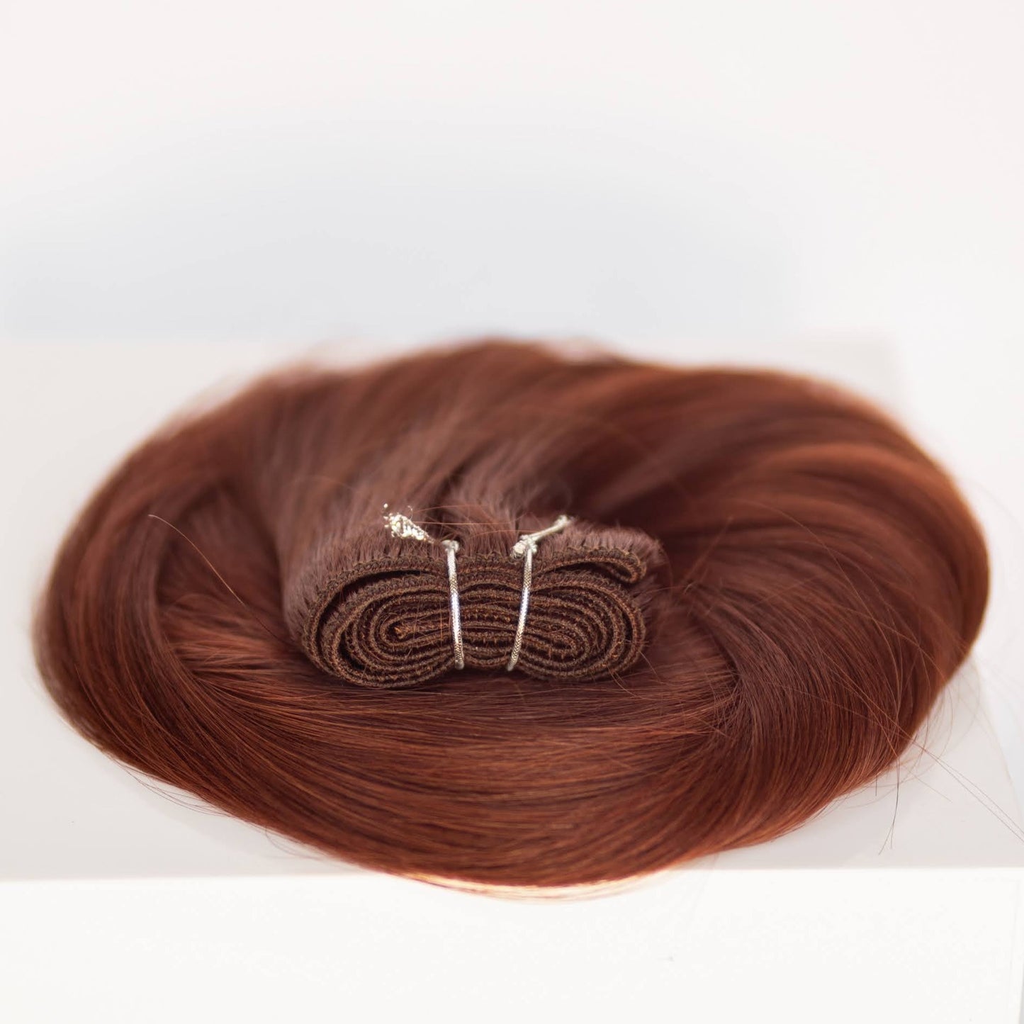 Machine-Tied Weft 18" 130g Professional Hair Extensions - #550 Rouge (aka Cinnamon Mocha)