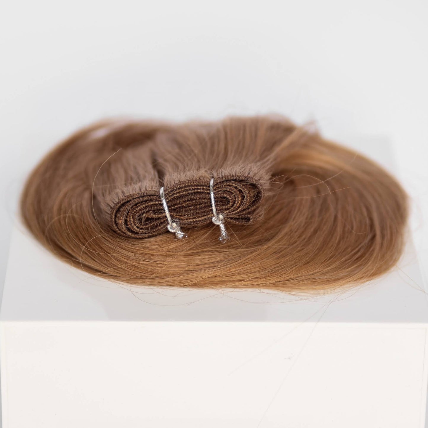 Machine-Tied Weft 22" 160g Professional Hair Extensions - #6 Cinnamon Brown (aka Chestnut Brown)