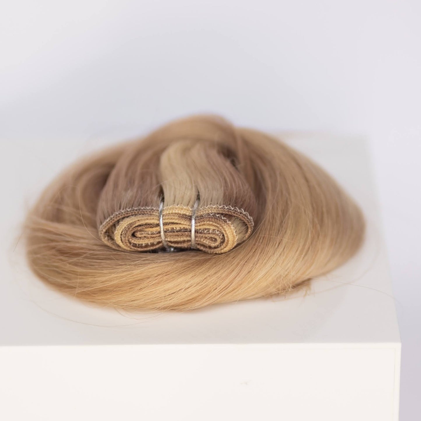 Machine-Tied Weft 16" 120g Single Donor Virgin - #10/16/60 J’Adore Blonde Highlight (aka Sweet Blonde)