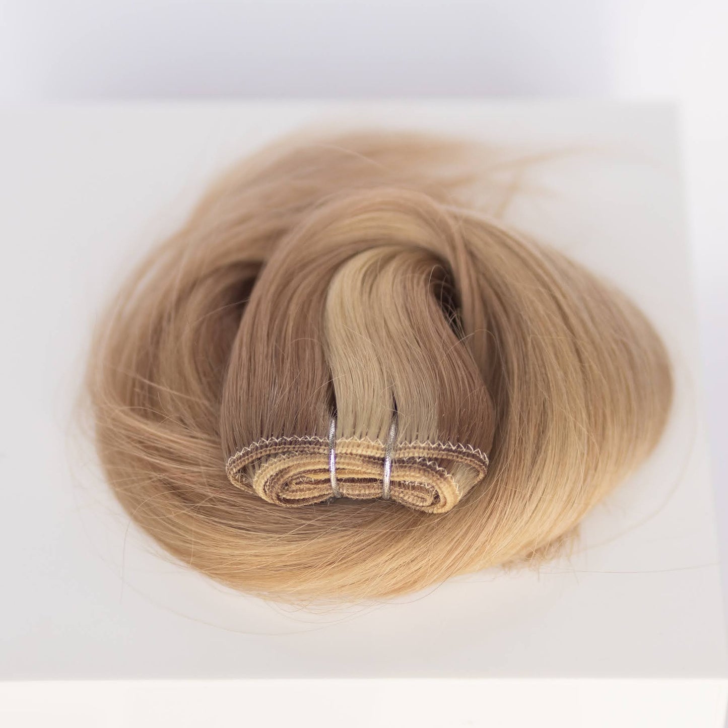 Machine-Tied Weft 20" 145g Single Donor Virgin - #10/16/60 J’Adore Blonde Highlight (aka Sweet Blonde)