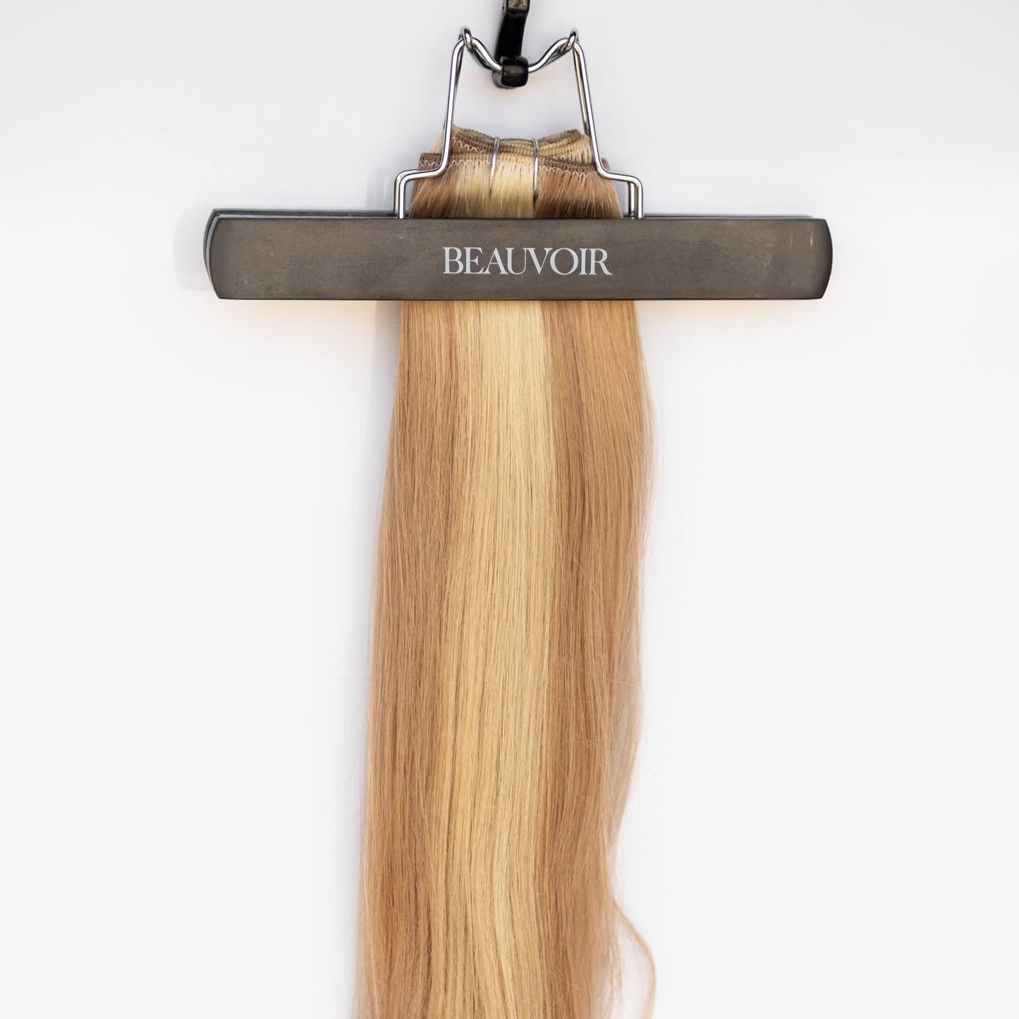 Machine-Tied Weft 24" 170g Single Donor Virgin - #10/16/60 J’Adore Blonde Highlight (aka Sweet Blonde)