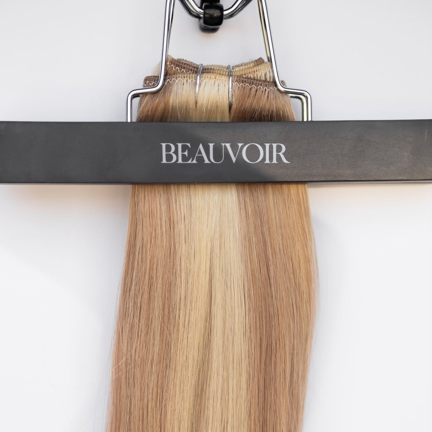 Machine-Tied Weft 24" 170g Single Donor Virgin - #10/16/60 J’Adore Blonde Highlight (aka Sweet Blonde)