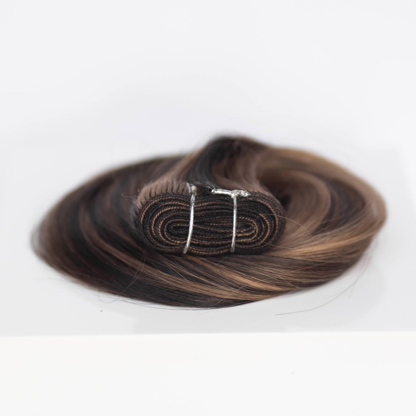 Machine-Tied Weft 16" 120g Professional Hair Extensions - #1B/2/6 Dark Chocolate Caramel (aka Piano Key Chocolate Drip)