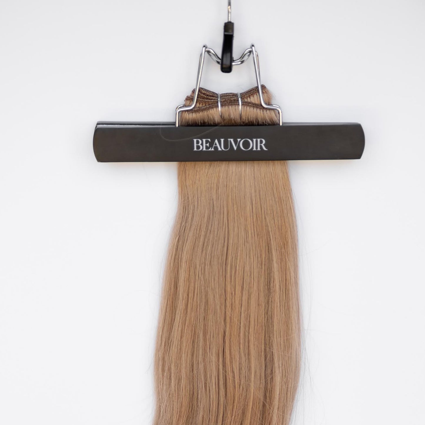 Machine-Tied Weft 28" 180g Professional Hair Extensions - #18 Dirty Blonde