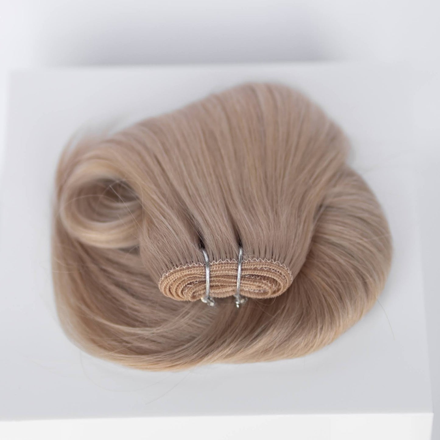 Machine-Tied Weft 24" 170g Professional Hair Extensions - #19 French Blonde (aka Desert Blonde)