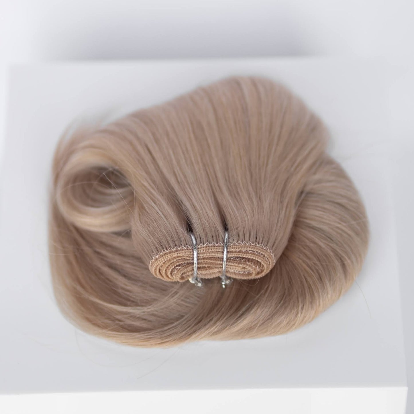 Machine-Tied Weft 20" 145g Professional Hair Extensions - #19 French Blonde (aka Desert Blonde)