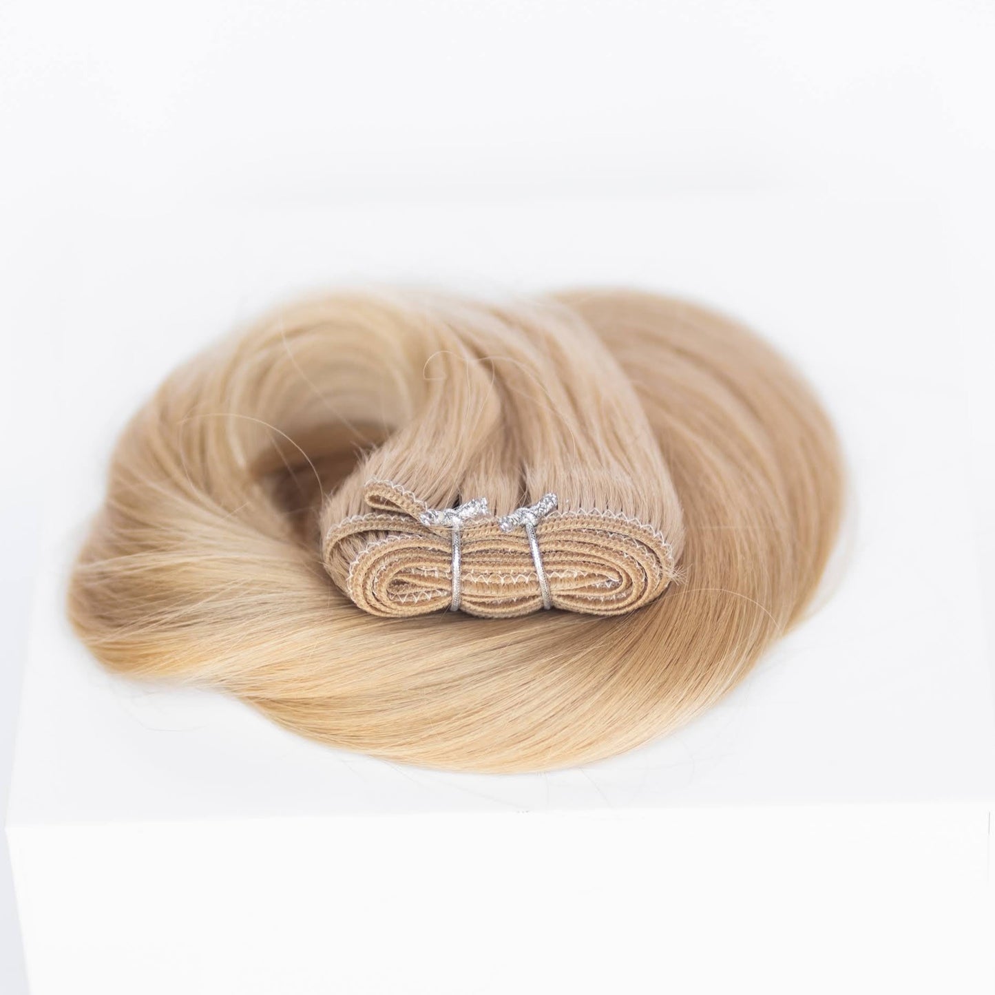 Machine-Tied Weft 16" 120g Professional Hair Extensions - #17 Chardonay Blonde (aka Dirty Ash Blonde)